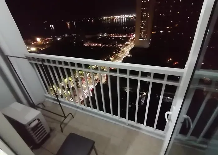 Baybreeze Haven Nest Apartment